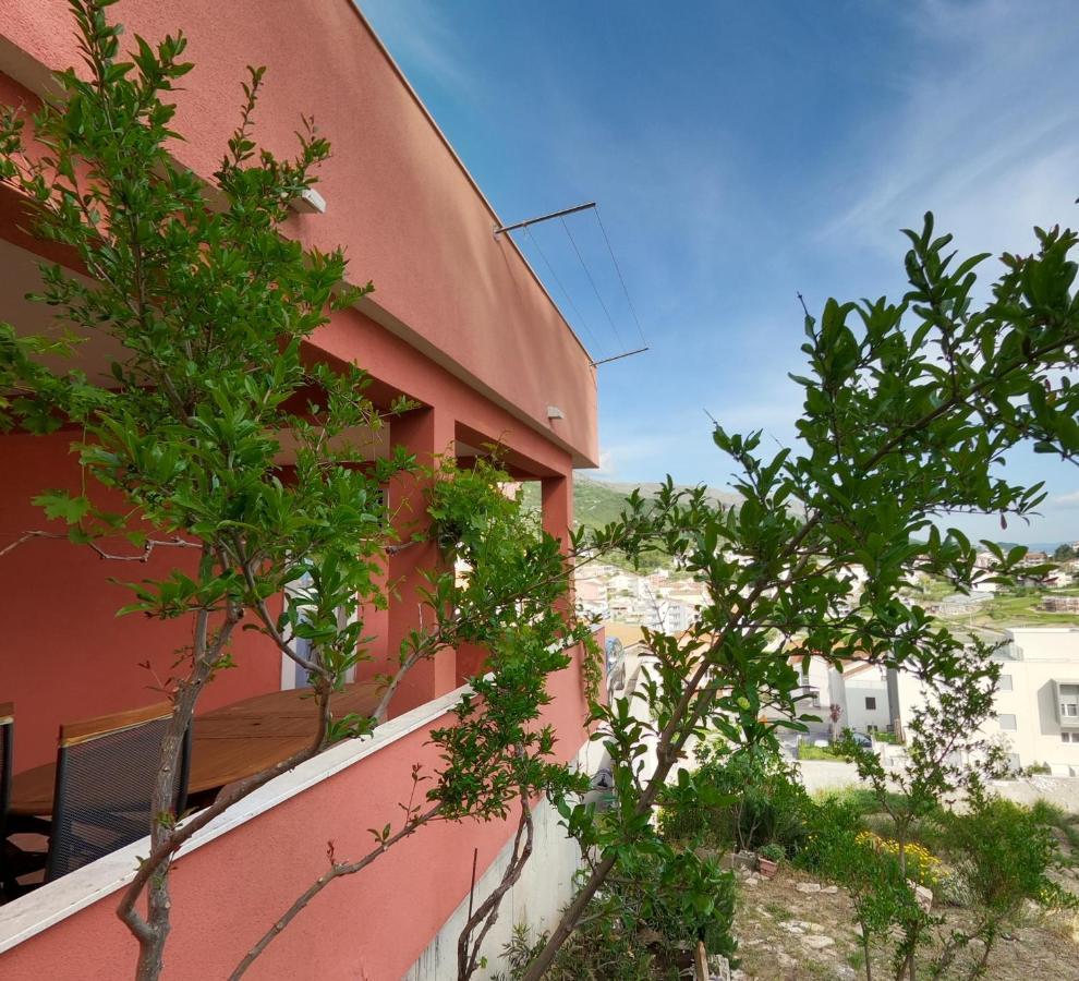 Lifestyle Apartment Podstrana Exterior foto
