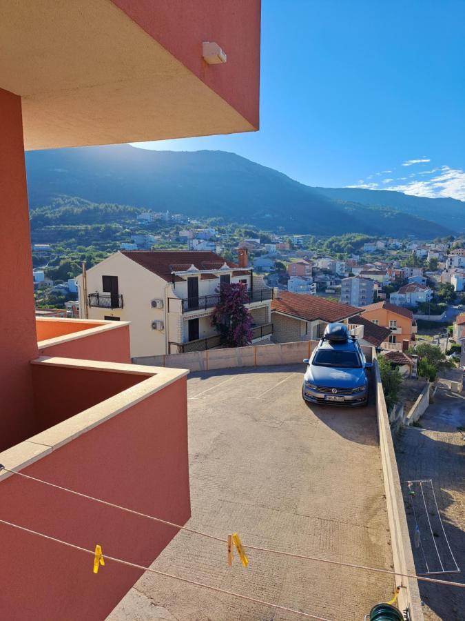 Lifestyle Apartment Podstrana Exterior foto